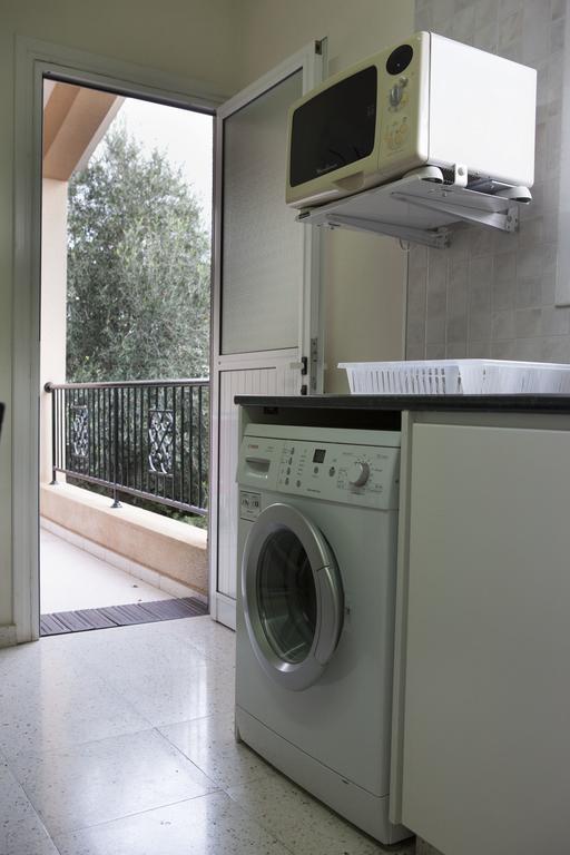 The Marilouize Apartment Peyia Zimmer foto